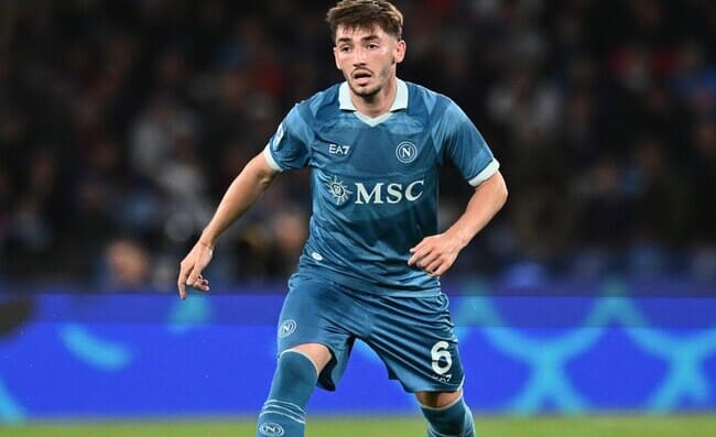CORRIERE – Parma-Napoli, Conte potrebbe cambiare modulo. La novità è Gilmour