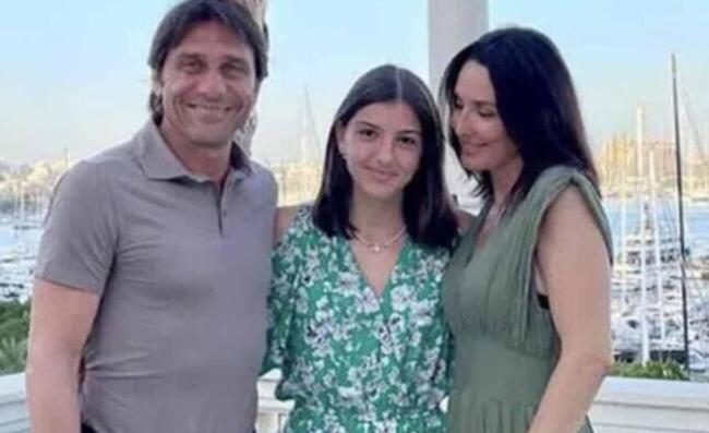 Grande amicizia tra John De Laurentiis e Vittoria Conte: “Cuggi mio”