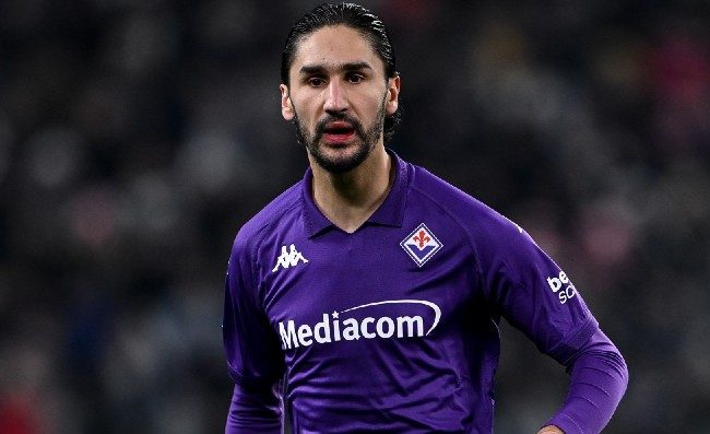 Il Napoli pensa al “pittore” Yacine Adli per il centrocampo: piace per due motivi