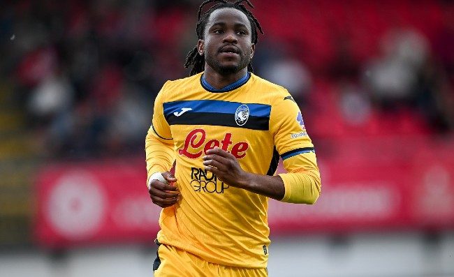Lookman, addio all’Atalanta: il Napoli non molla, lo vuole per sostituire Kvara