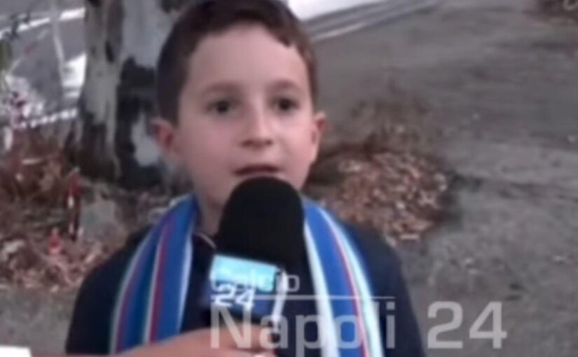 "Conte viene al Napoli e vinciamo lo scudetto". La profezia di un bambino dopo il decimo posto | VIDEO