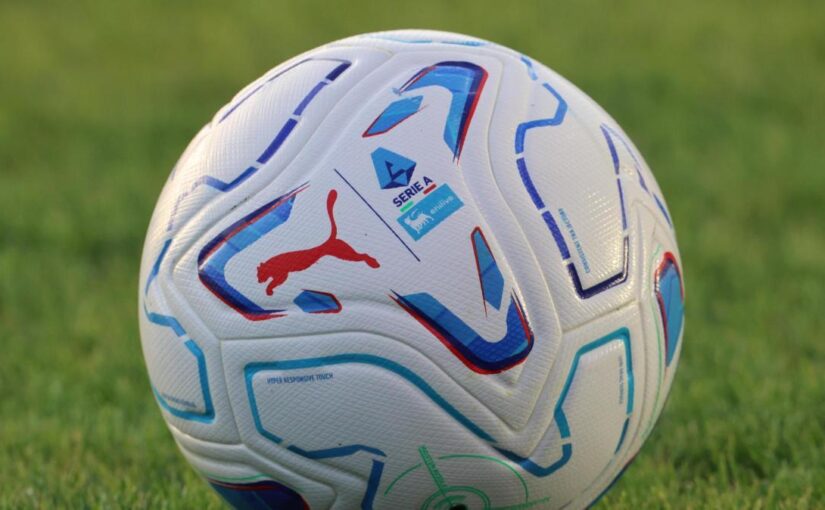 Calcio in Tv, le gare trasmesse oggi: dove vedere Inter-Napoli e Roma-Atalanta