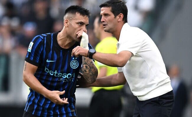 Chivu: “A Napoli l’anno scorso pensavamo di aver subito un’ingiustizia”. Poi la frecciata a Juve e Milan