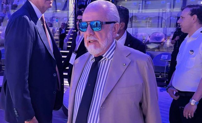 Corbo: “De Laurentiis non si accorge che il Napoli sta colando a picco. Uno dei peggiori vuole 6 milioni”