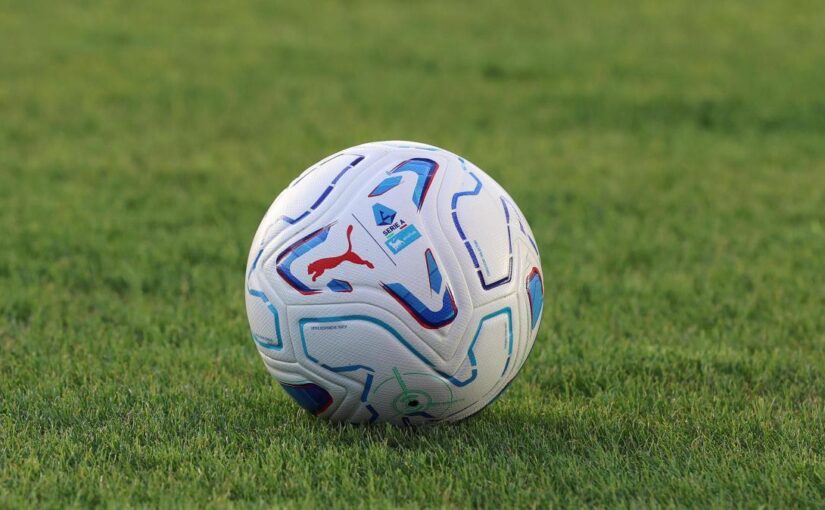 Calcio in Tv, le gare trasmesse oggi: continua il 9° turno di Serie A, è il giorno di Monza-Napoli