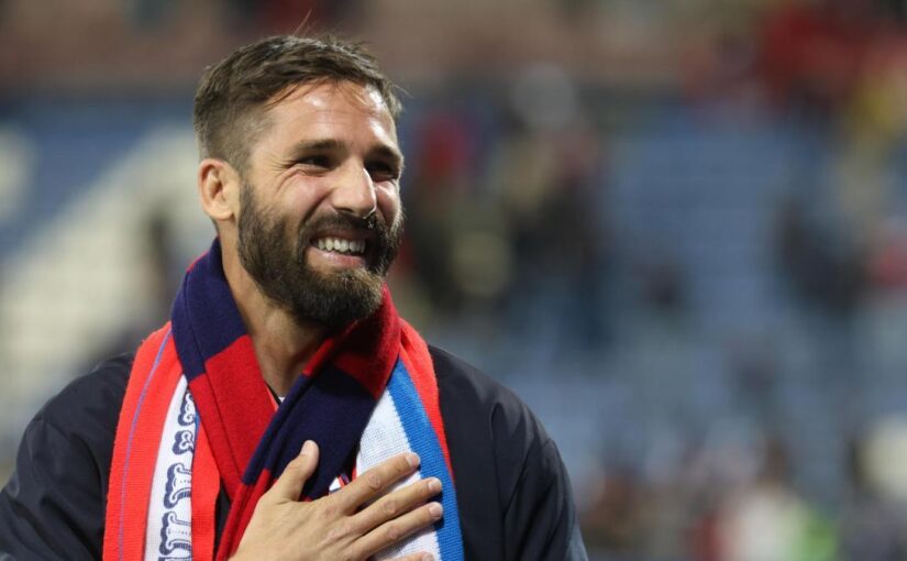 Pavoletti dà addio al calcio giocato, ora un futuro da direttore sportivo