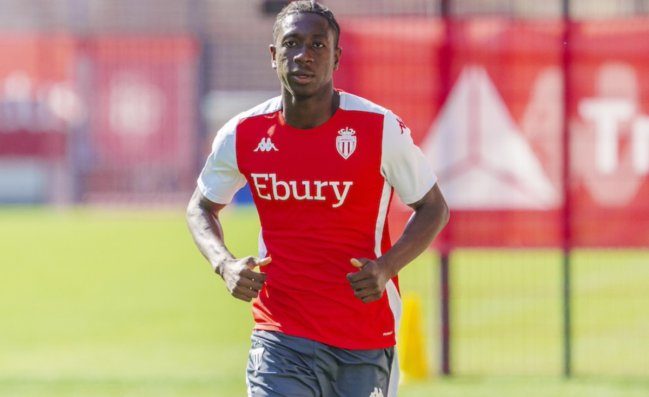 Areniello: “Il Napoli monitora Coulibaly. La cifra stanziata da De Laurentiis”