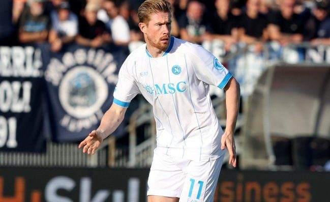 De Bruyne irritante, sembra il Tonino di Lello Arena in “Scusate il ritardo”