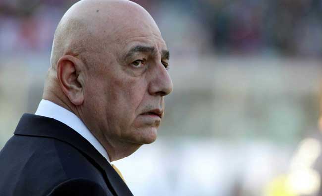 FIGC, scontro Malag&ograve;-Galliani “spacca” la Serie A: lo schieramento del Napoli e il nodo indecisi