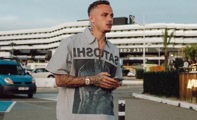 Napoli, Lang torna rapper: “Noano” lancia il nuovo brano, featuring con KM
